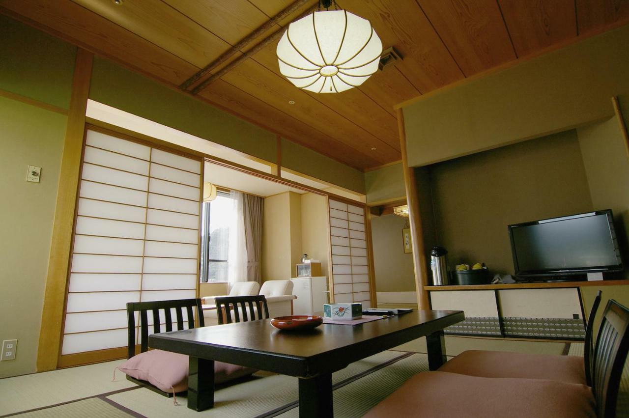 Takinoyu Hotel Тендо Экстерьер фото